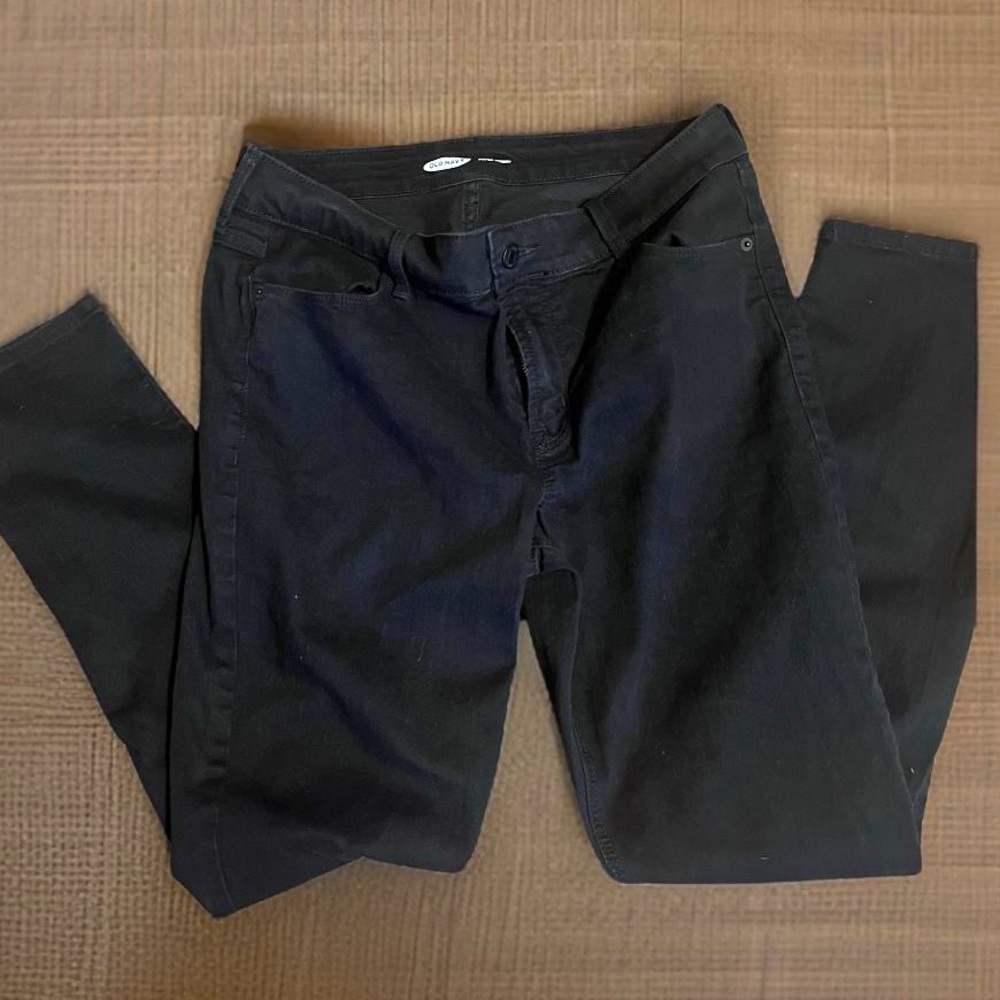 Old Navy black skinny jeans 👖